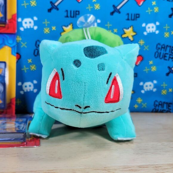 Pokemon TCG 7 Packs of 20 Cards + 1 Foil Card & Bulbasaur 8" Plush Set New - Picture 4 of 8